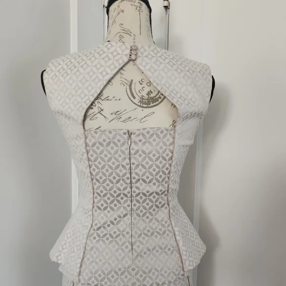 Elegant Cream Peplum Skirt Suit - Picture 5 of 16